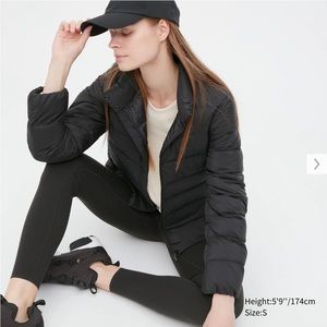 Uniqlo black ultra light down jacket L